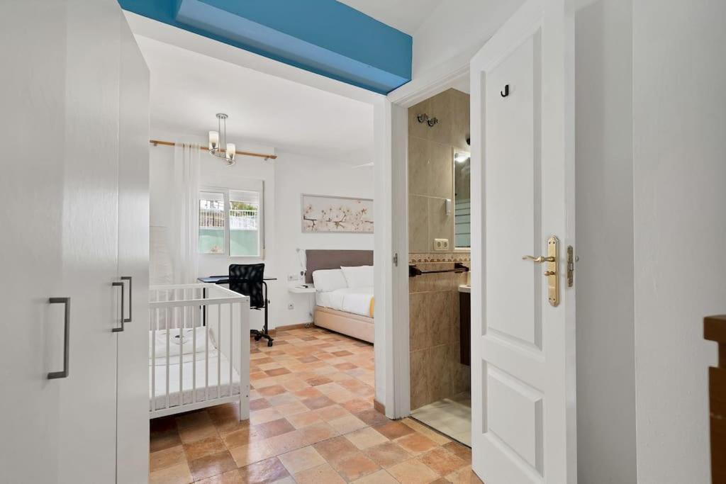 Appartement Adosado Con Solarium, Bbq Y Piscina En Las Chapas - Jade 213 Marbellac